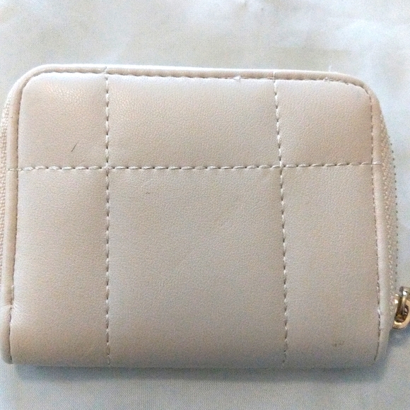 Mango Small Women's Quilted Card Wallet - Picture 2 of 8